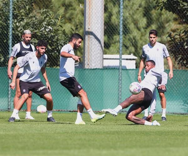 Trabzonspor'da zorlu ekim ayı. Foto Haber 6