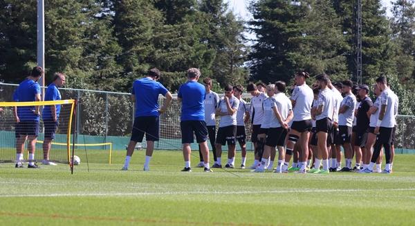 Trabzonspor'da zorlu ekim ayı. Foto Haber 2