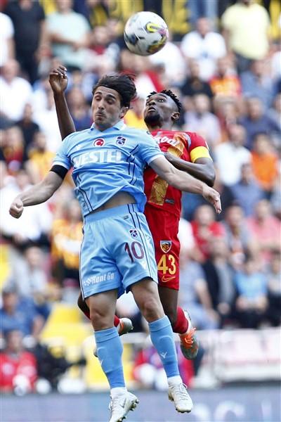 Kayserispor - Trabzonspor maçından kareler. Foto Haber 9