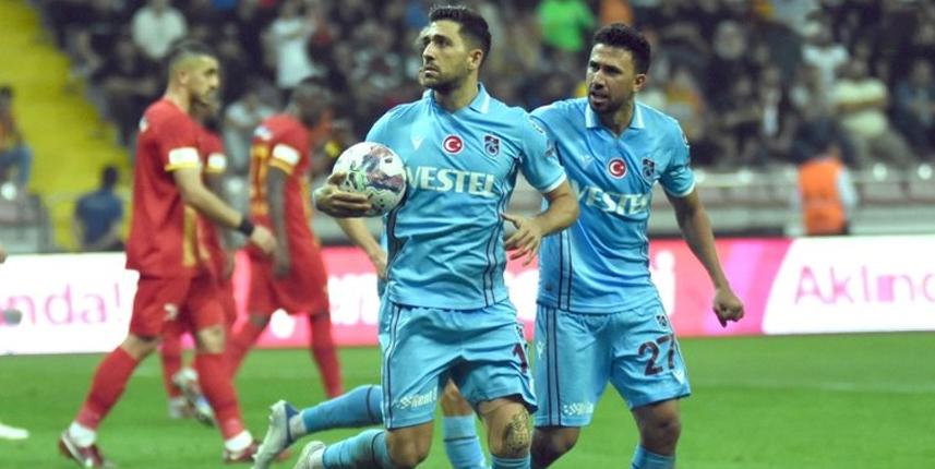 Trabzonspor'da Bakasetas fırtınası! Performansı hayran bırakıyor. Foto Haber 11