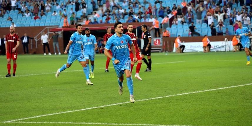 Trabzonspor'da Bakasetas fırtınası! Performansı hayran bırakıyor. Foto Haber 6