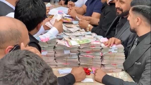 Aşiret düğününde toplanan para şaşırttı! Saymak saatler sürdü. Foto Haber 2