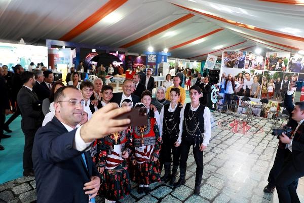 "Tam Bana Göre Gençlik Festivali" başladı. 6 Ekim 2022 8