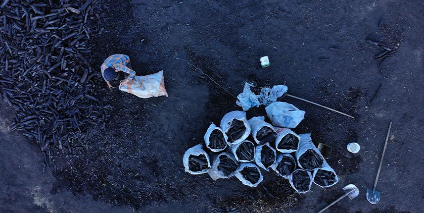 ‘Torlakçılar’ekmeklerini  ateş ve külden çıkarıyor. Foto Galeri 3