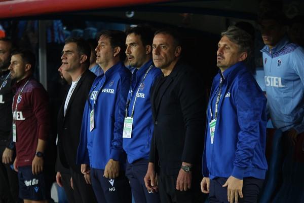 Trabzonspor - Kasımpaşa maçını böyle değerlendirdi “Avcı sistemini sorgulamalı” Foto Haber 8