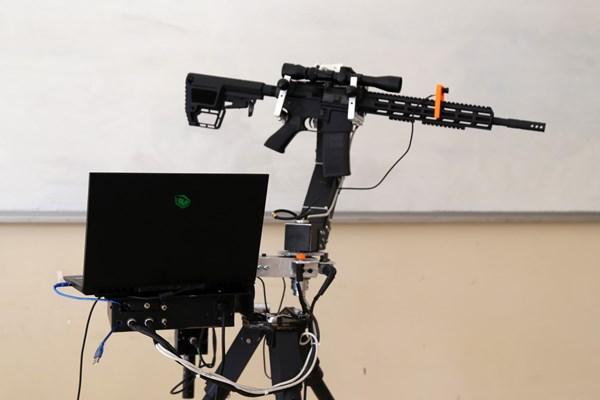 Üniversite öğrencisi tasarladığı bitirme tezi projesi takdir topladı. Foto Haber 2