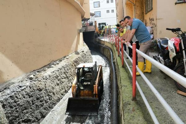 Akçaabat’ta hizmet seferberliği devam ediyor. Foto Haber 4