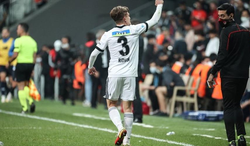 Trabzonspor'a geleceği iddia edilmişti! Kararını verdi. Foto Haber 9