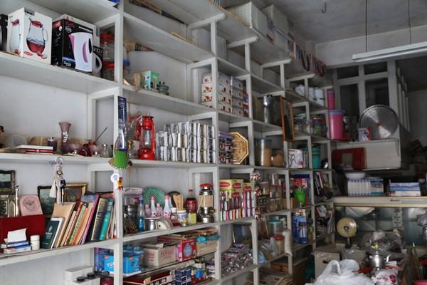 Gümüşhane'de bu dükkana gelenler hiçbir şey alamadan dönüyor. Foto Haber 11