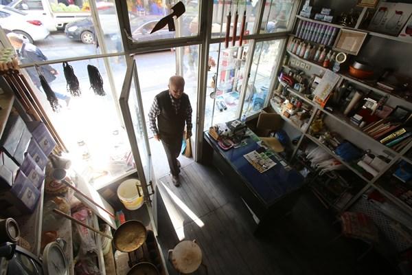 Gümüşhane'de bu dükkana gelenler hiçbir şey alamadan dönüyor. Foto Haber 7