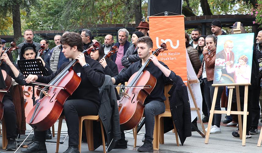 Trabzon'da hayat durdu! Ata'ya saygılarını böyle gösterdiler 14