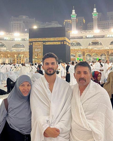 Hüseyin Türkmen Kabe örtüsüne ilmek attı 6