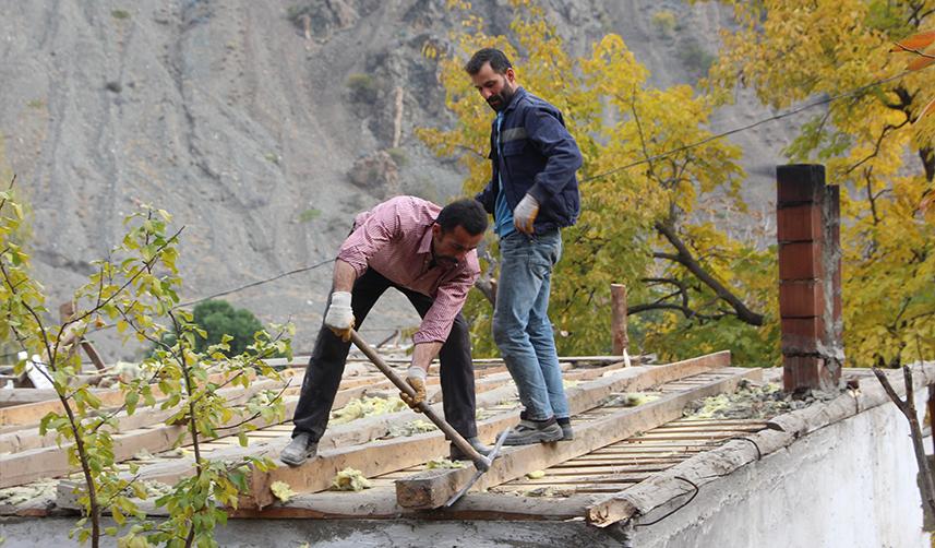 Yusufeli Barajı'nın kapakları kapatıldı, ilk sular altında kalacak köylerde telaş başladı... 1