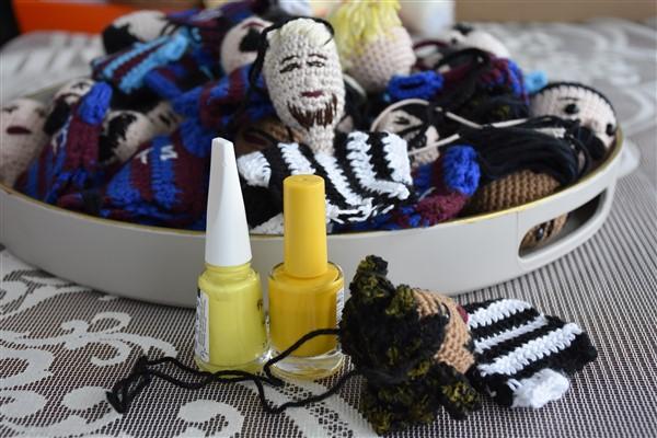 Trabzonlu ev hanımı "futbolcu maskotları" yapıyor 9