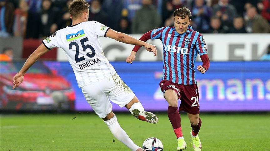 Trabzonspor’da ayrılık Kapıda! Eski takımına geri dönebilir 10