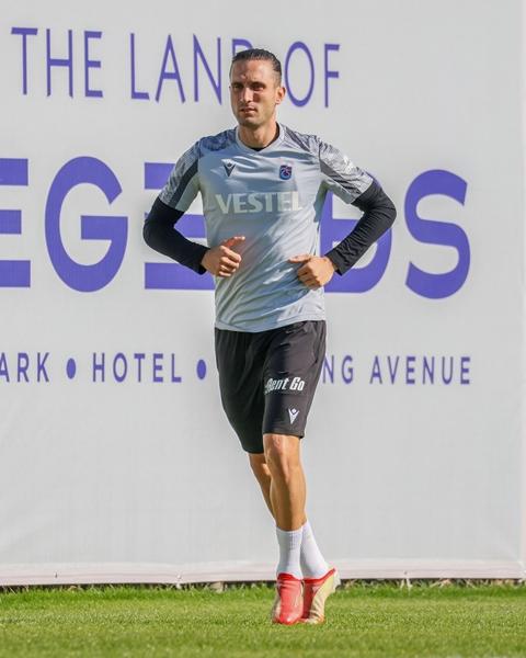 Trabzonspor’un Antalya kampı devam ediyor. 4 Aralık 2022 7