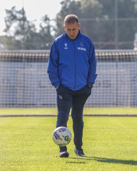 Trabzonspor’un Antalya kampı devam ediyor. 4 Aralık 2022 6