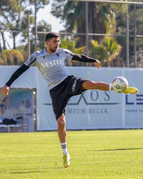 Trabzonspor’un Antalya kampı devam ediyor. 4 Aralık 2022 20