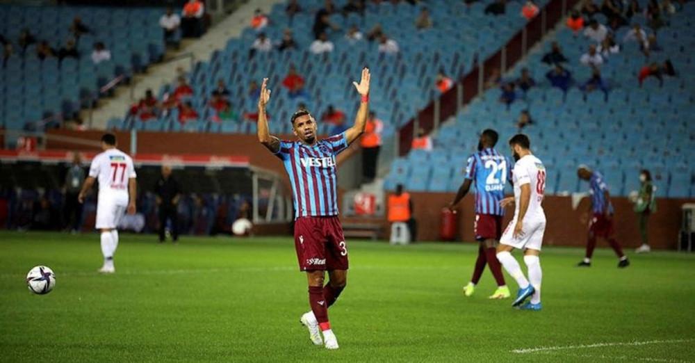Trabzonspor’da iki yıldız yol ayrımında! Peres’e kim yer açacak? 4