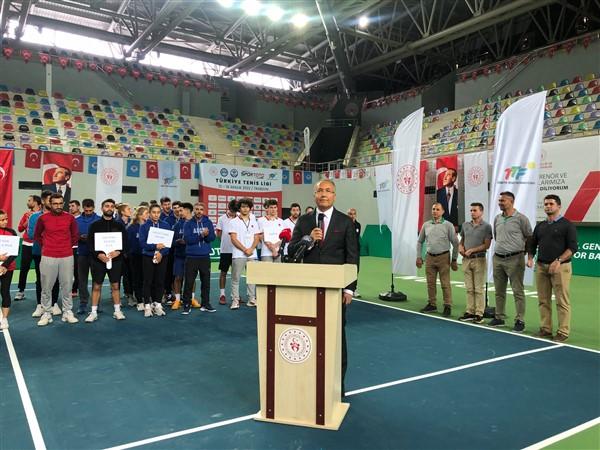 Türkiye tenis finalleri Trabzon'da başladı 6