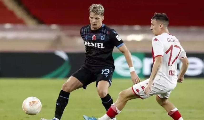 Karar verildi! Trabzonspor’da iki isim yol ayrımında! 8