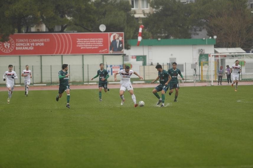 1461 Trabzon Kırklarelispor karşısında geriden geldi 6