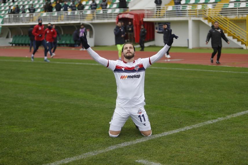 1461 Trabzon Kırklarelispor karşısında geriden geldi 5