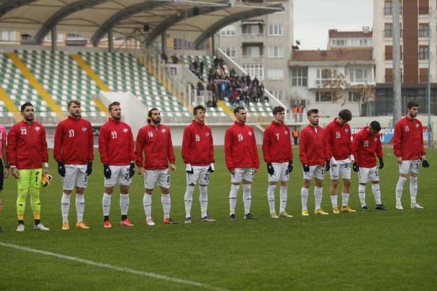 1461 Trabzon Kırklarelispor karşısında geriden geldi 17