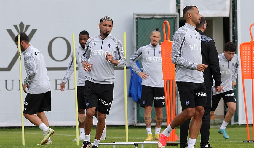 Trabzonspor'da borç yükü arttı! İlk neşter kadroya vurulacak 1