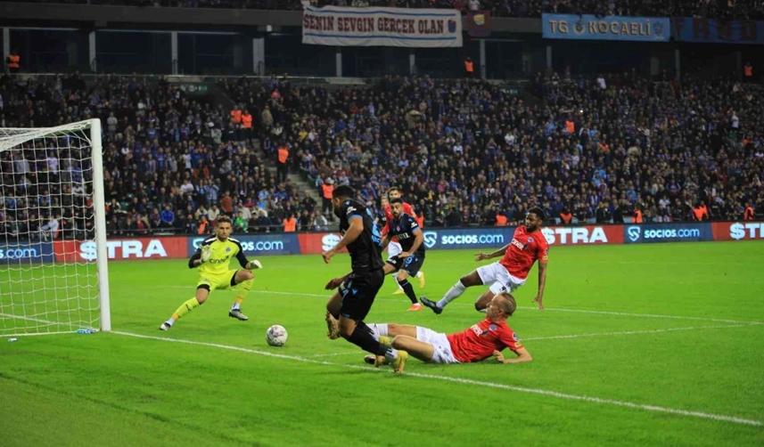 Selçuk İnan Trabzonsporlu o ismi gözüne kestirdi 12