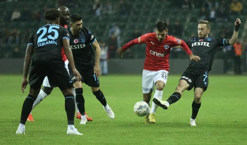 Selçuk İnan Trabzonsporlu o ismi gözüne kestirdi 7