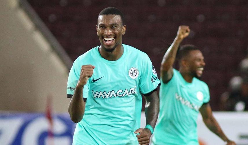 Trabzonspor'un gündemini meşgul ediyordu! Kulüp başkanından açıklama geldi 13