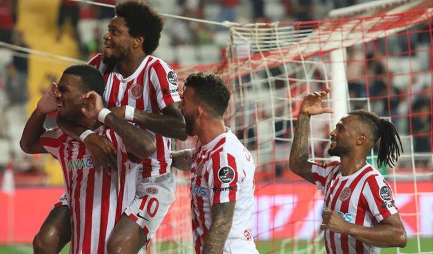 Trabzonspor'un gündemini meşgul ediyordu! Kulüp başkanından açıklama geldi 4