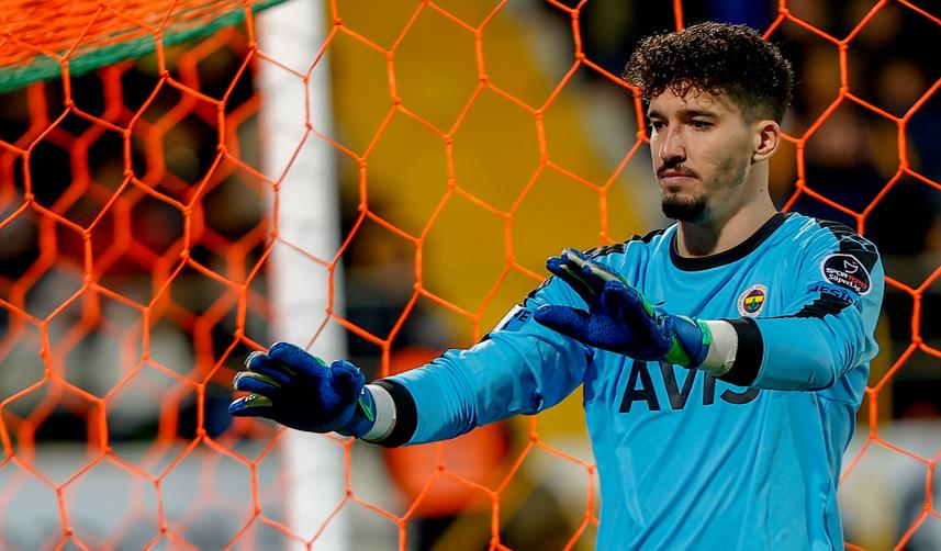 Süper Lig’in 4 büyük takım kalecilerinin en çok gol yediği takımlar belli oldu 24