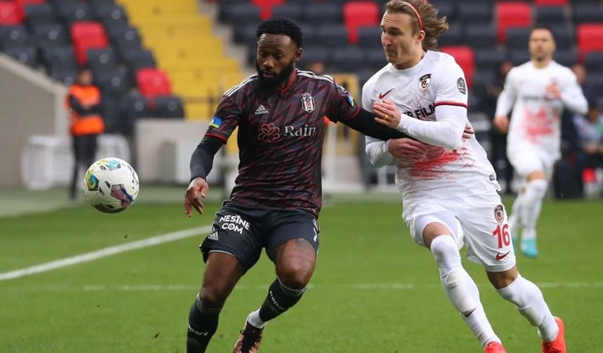 Süper Lig’in 4 büyük takım kalecilerinin en çok gol yediği takımlar belli oldu 4