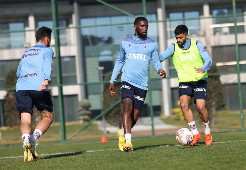 Trabzonspor Giresunspor'a hazırlanıyor 11