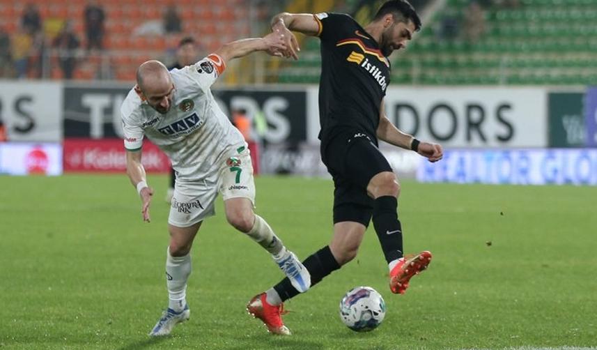 Trabzonspor'da yeniden Efecan Karaca atağı 10