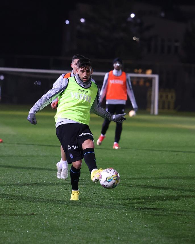 Trabzonspor Giresunspor maçı hazırlıklarını sürdürüyor 23