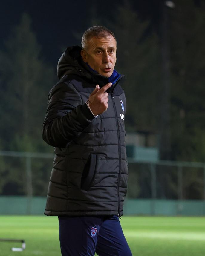 Trabzonspor Giresunspor maçı hazırlıklarını sürdürüyor 21