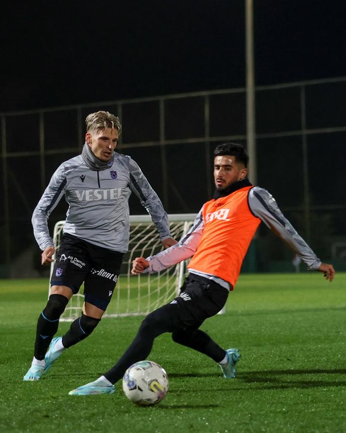 Trabzonspor Giresunspor maçı hazırlıklarını sürdürüyor 12