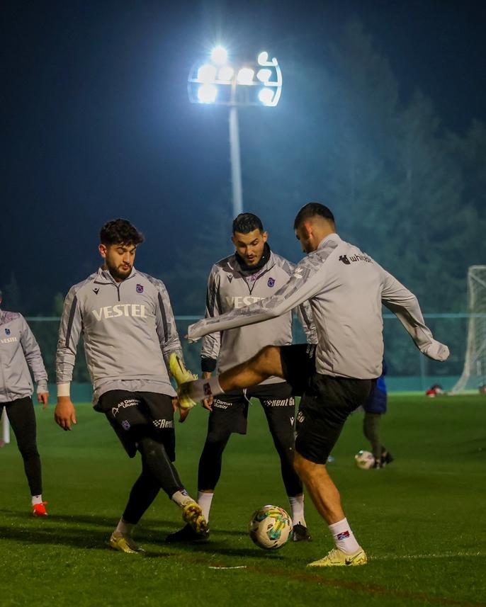 Trabzonspor Giresunspor maçı hazırlıklarını sürdürüyor 6