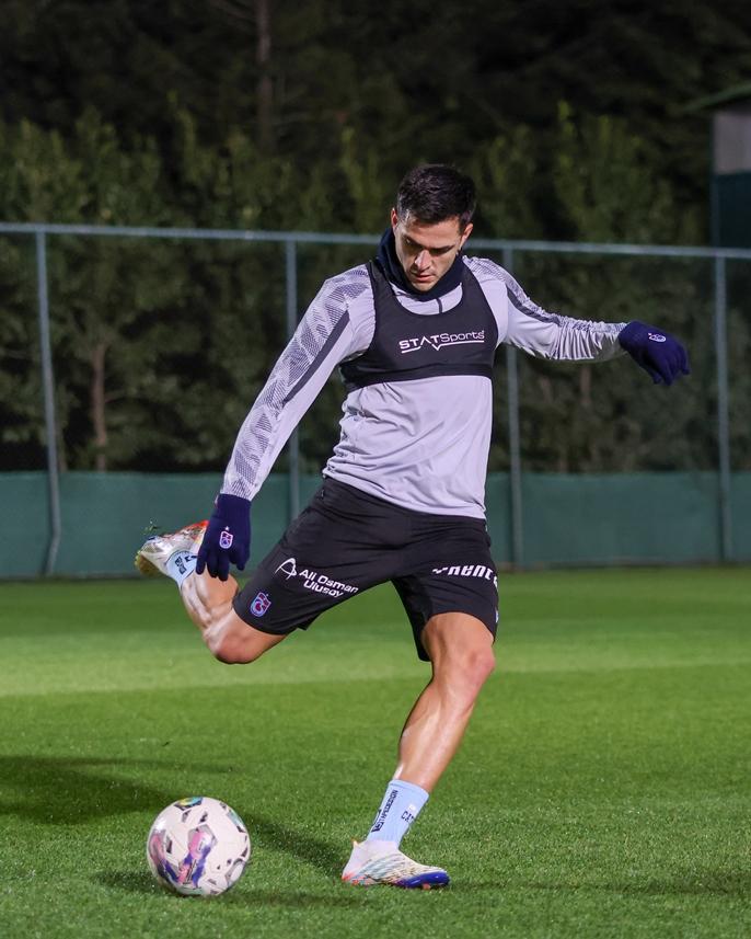 Trabzonspor Giresunspor maçı hazırlıklarını sürdürüyor 18