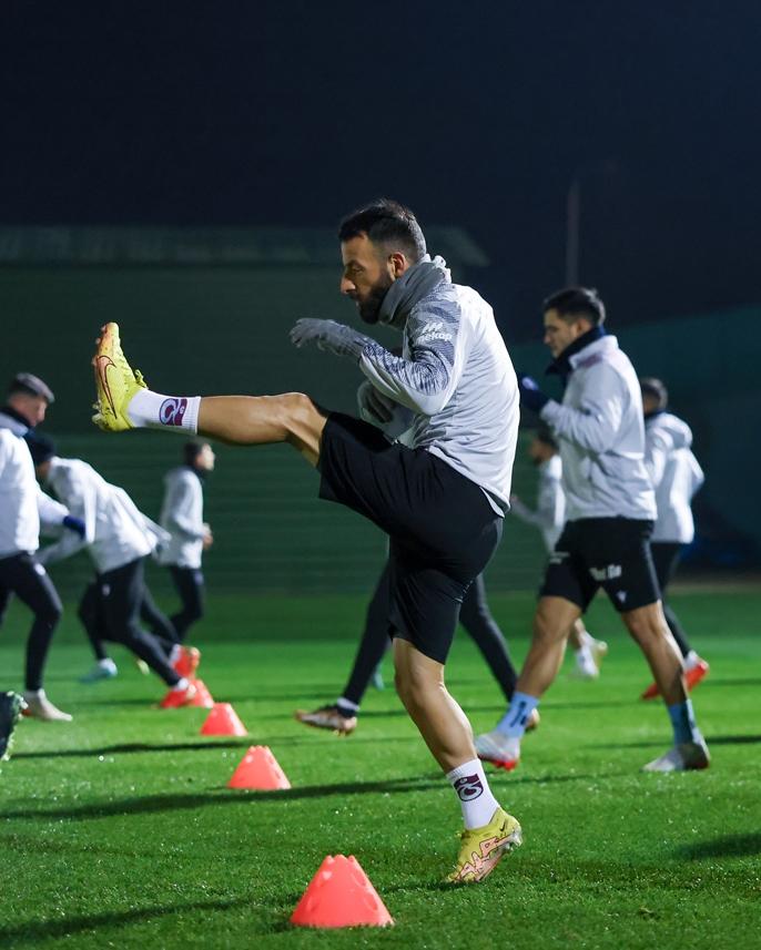 Trabzonsporlu ismi heyecan sardı! Beklediği an geldi! 1