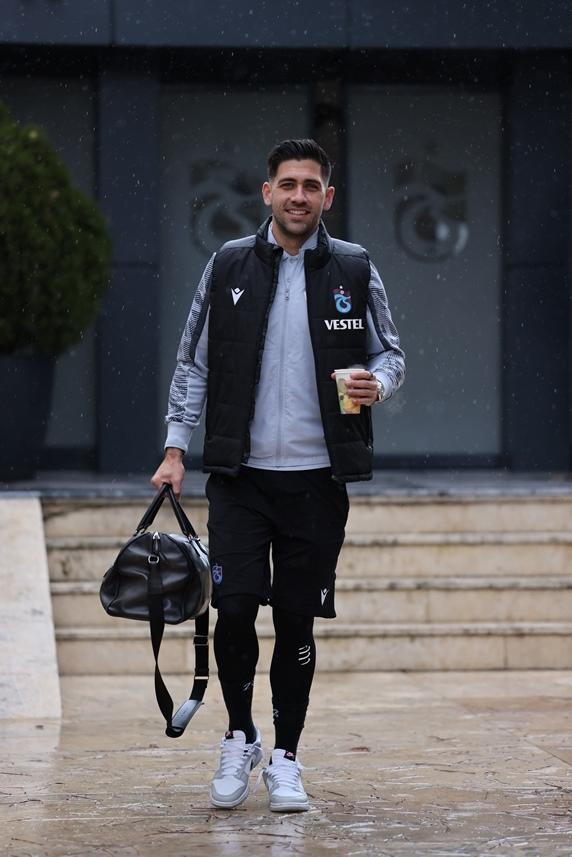 Trabzonspor Alanyaspor maçı için Antalya’ya gitti! 9