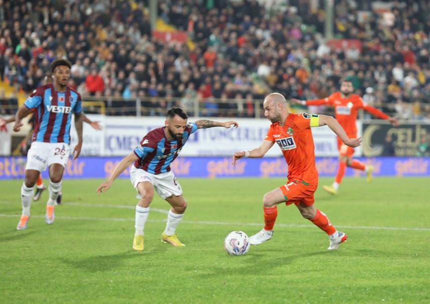 Eski Trabzonsporludan flaş yorum! "Trabzonspor'un hedefi şampiyonluk değil" 11