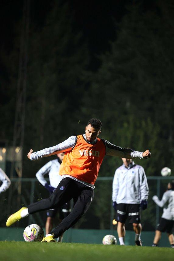 Trabzonspor Başakşehir maçı hazırlıklarını sürdürdü 40