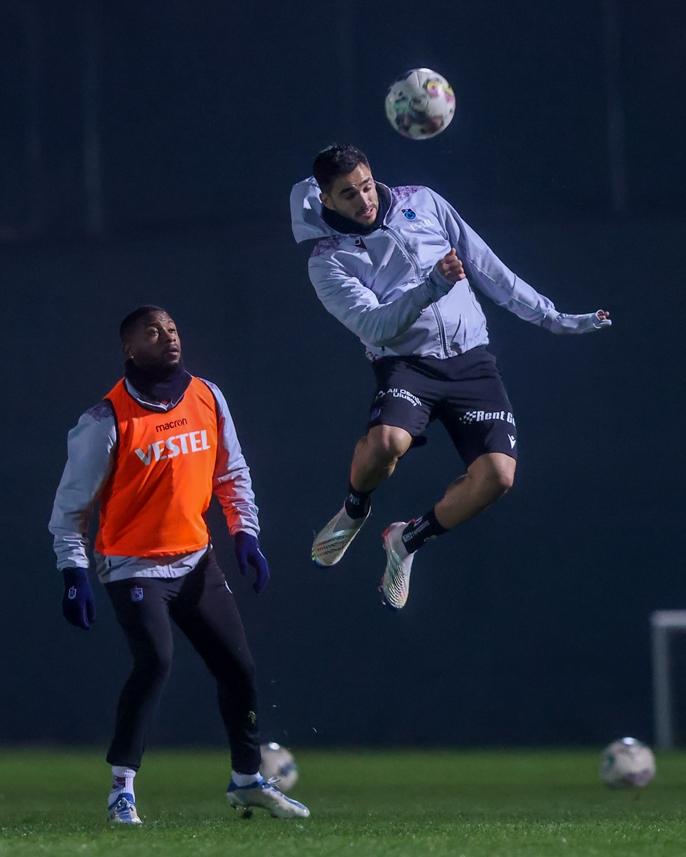 Trabzonspor Başakşehir maçı hazırlıklarını sürdürdü 11