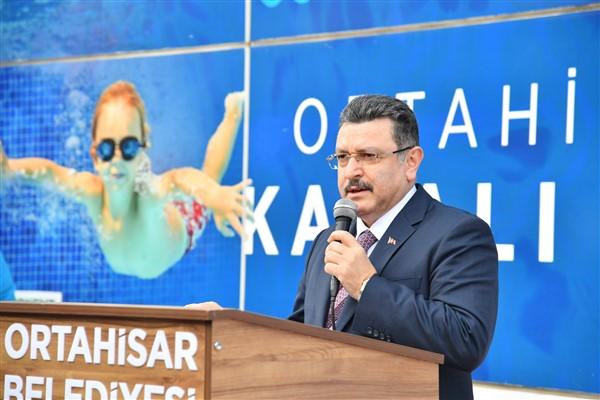 Trabzon'da spor kompleksi açılışı gerçekleştirildi 5