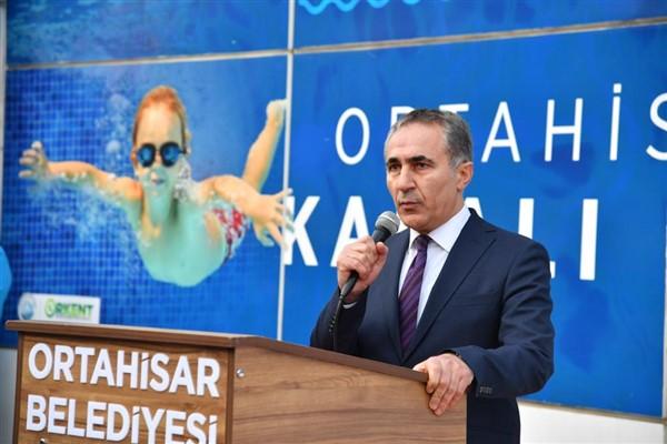 Trabzon'da spor kompleksi açılışı gerçekleştirildi 6