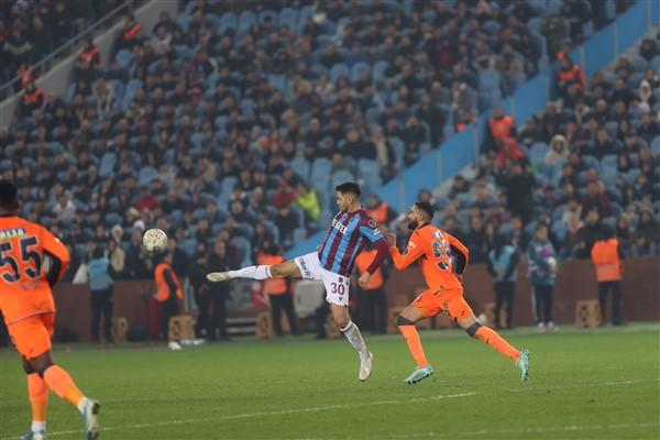 Trabzonspor’un eski hocasından flaş yorum “Abdullah hocanın aşmak istediği en önemli sorun…” 16